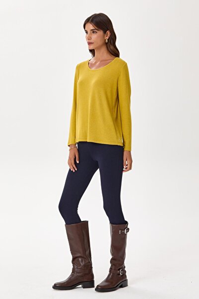 İKİLER Plus Size Round Neck Soft Blouse with Snap Detail on the Side