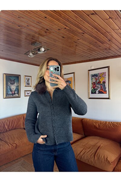 Butik YAKASI KÜRKLÜ TRİKO HIRKA