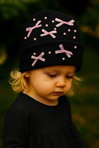 ygz junior Flexible Ribbed Knit Ribbons Beret with Pearl Details