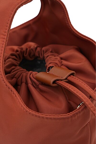 Cambridge Polo Club Cambirdge Polo Club Chain Detailed Women's Shoulder Bag Mb17