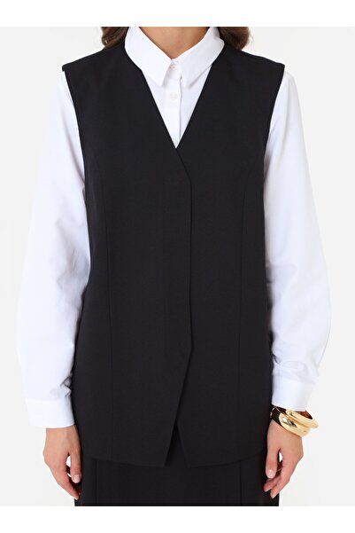 Refka Collarless Vest with Handle Detail - Black -