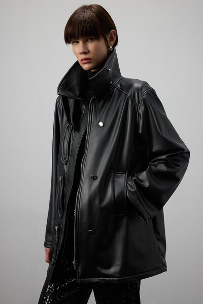 Touché Privé Vegan leather jacket