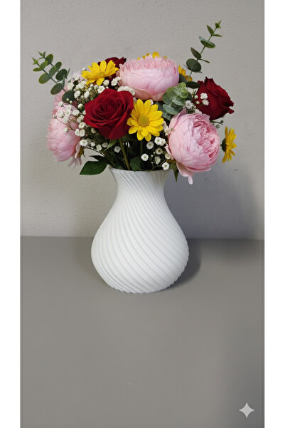 vazo زخرفة منقوشة