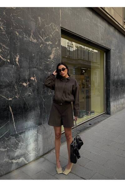 ossons Minimal Striped Oversized Fit Shorts Two-Piece Set