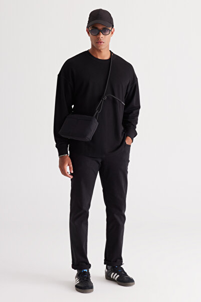 AC&Co / Altınyıldız Classics Black Loose Fit Jacquard Sweatshirt with Fleece Inside and 3 Thread Crew Neck