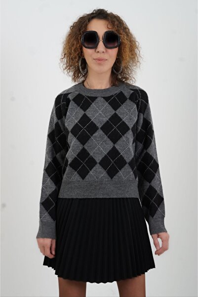 Zelish My Sister Smoked Diamond Patterned Sweater