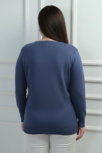 By Saygı Women's V-Neck Front Glitter Detailed Plus Size Knitwear Blouse