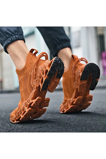 1way A stylish and lightweight athletic shoe