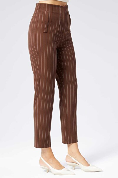 Milamia Kadın Yüksek Bel Cep Detaylı Bilek Boy Çizgili Kumaş Pantolon