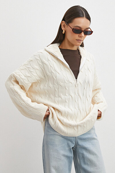 Never more Πλεκτό πουλόβερ με μισό φερμουάρ εκρού