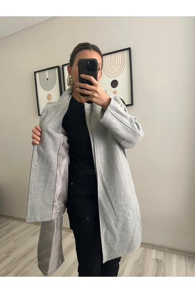 TB Butik Gray Short Cashmere Coat with Detachable Wide Shawl