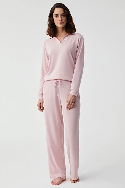 Catherine's Catherines Soft Textured Fabric Collar Long Sleeve Women's Pajama Set