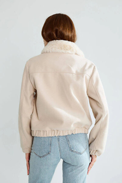 cemo Buttoned Short Faux Leather Jacket with Lamb Fur Collar