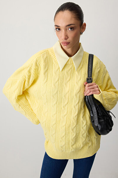 Touché Privé CREW NECK KNIT SWEATER