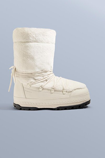 Oysho Lace-up technical faux fur boots