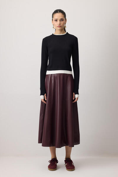 Touché Privé Contrast Finger-Through Body