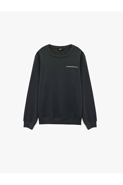 Koton Mânecă lungă cu croială normală basic guler rotund cu imprimeu Swea tricou