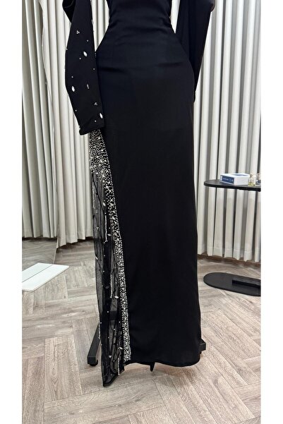 Heidi Black stretch dress with embroidery at the bottom