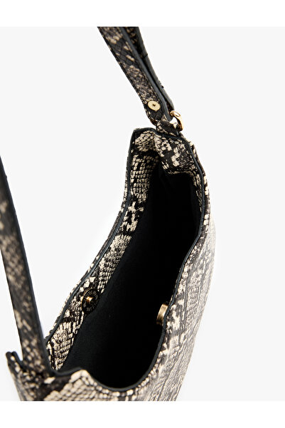 Koton Τσάντα ώμου με λουράκι με εφέ δέρματος φιδιού
