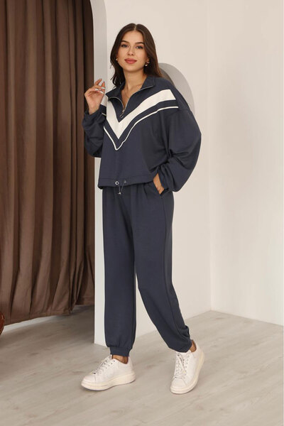 Nazline Women's Sweatshirt Sweatpants 2-Piece Top and Bottom Set