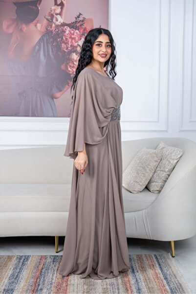 TREN Elegant Chiffon Maxi Dress with Embellished Belt and Flutter Sleeves for Special Occasions