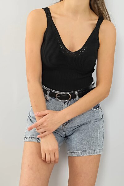 LACHT Women's Black Front and Back V-Neck Knitwear Blouse