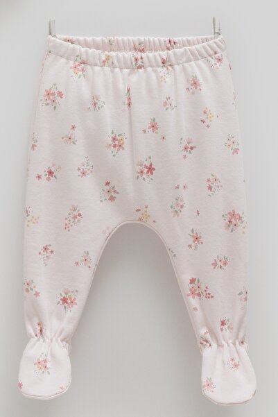 Caramell 100% Cotton 0-3 Months Baby Girl 5-Piece Hospital Discharge Set - Mushroom and Flower Patterned