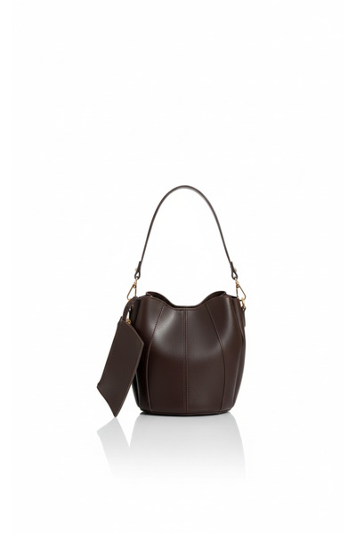 Zuna Studio حقيبة يد وكتف من أوليا بني اللون مع محفظة مدمجة