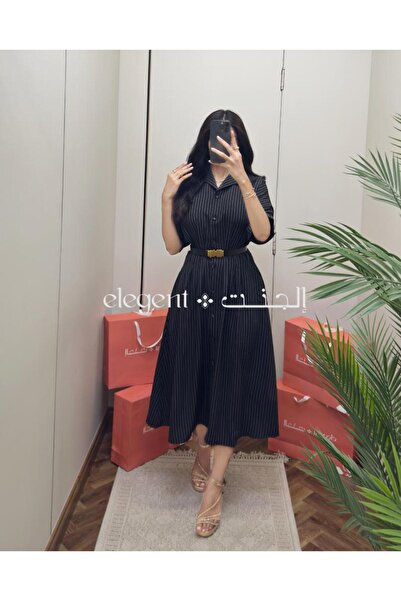 Elegent Black dress with front buttons and smooth lines