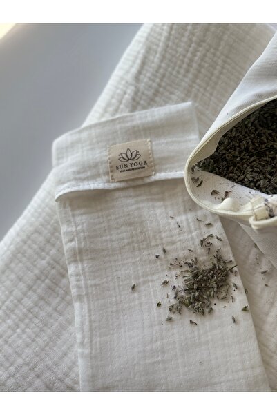 SUNYOGA Savasana Meditation Shawl & Eye Pillow - Eye Pillow Sleep Eye Mask Two in One Off-White