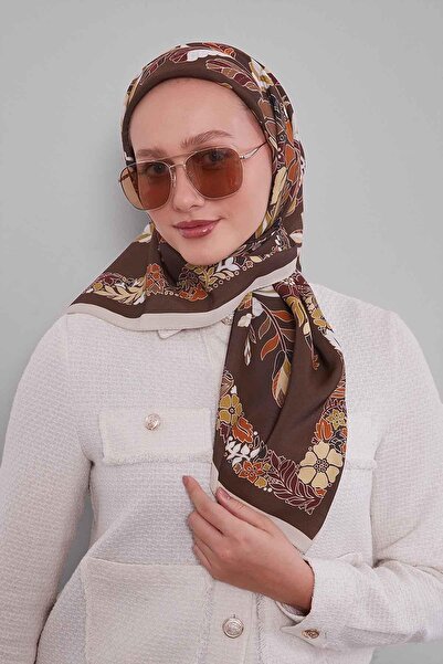Levidor Cream Floral Leaf Pattern Aura Scarf