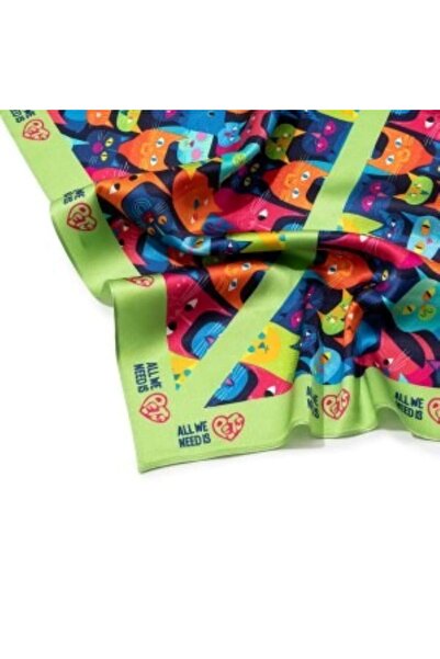 All We Need Is Pets Cats’n Power Green Bandana for Cats and Pet Lovers