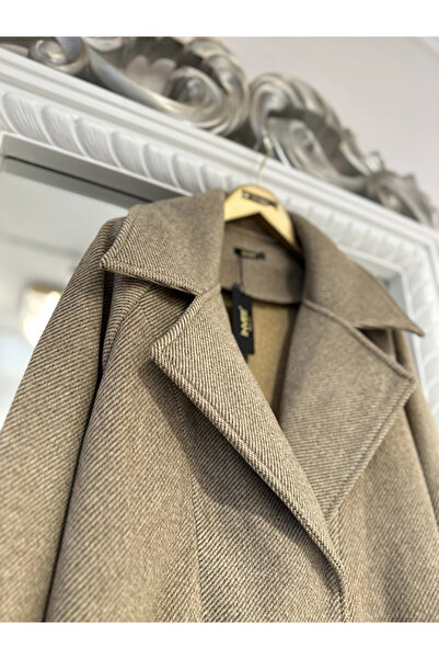 Invee Wool Coat - Beige