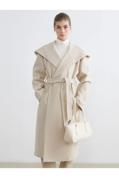 LC Waikiki LCW Modest Bej Kapüşonlu Kadın Kaşe Kaban