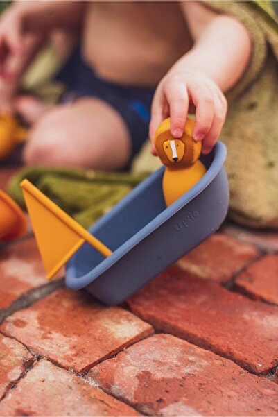 TRIXIE BV Bath Toy – Sailboat - Mr Lion, TRIXIE, 1 year+