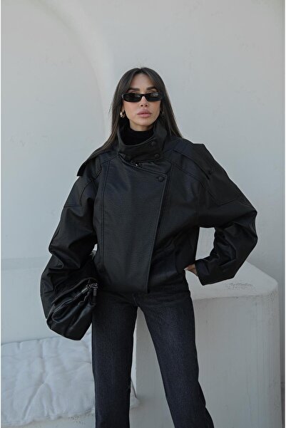 Havoş Mock Neck Faux Leather Jacket with Black Plated Buttons