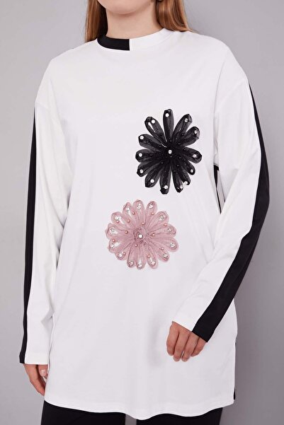 Levidor Black-Ecru Double Floral Motif Double Suit