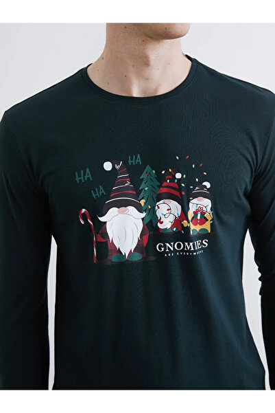 LC Waikiki Yılbaşı Temalı Erkek Pijama Takımı