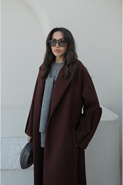 Havoş Premium Coat with Chestnut Sleeve Detail