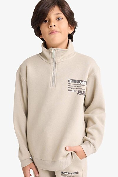 DeFacto Boy's Half Zipper Soft Fleece Inside B Printed Sweatshirt E9601A825Au