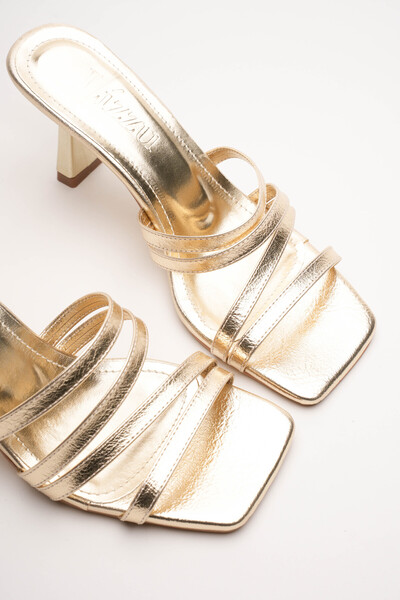 Lizzu Women's Blunt-Toe Design Heeled Slippers Prana Gold