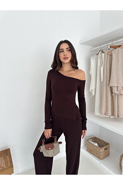 FEWTİNT Asymmetrical Neckline, Long Sleeves, and Off-The-Shoulder Blouse. Elastic Waist Long Pants.
