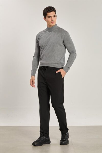 BARRELS AND OIL بنطال رجالي عالمي بخصر مطاطي - أسود