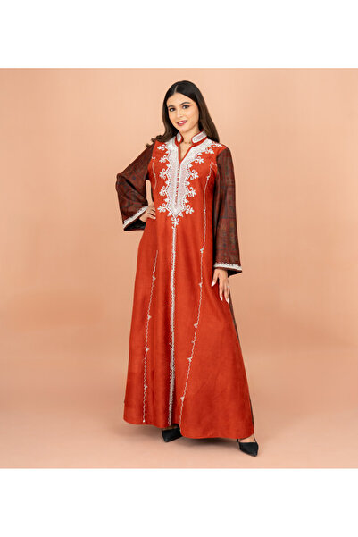 IKKXA Mandarin Colar White Embroidery Winter Straight Cut Jalabiya