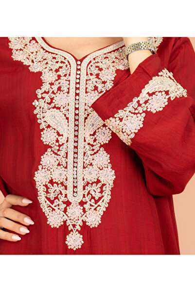 IKKXA Classic Solid Floral Embroidery Crystal Jalabiya