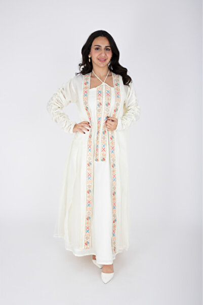 IKKXA Elegant 2 piece outfit with colorful embroidery