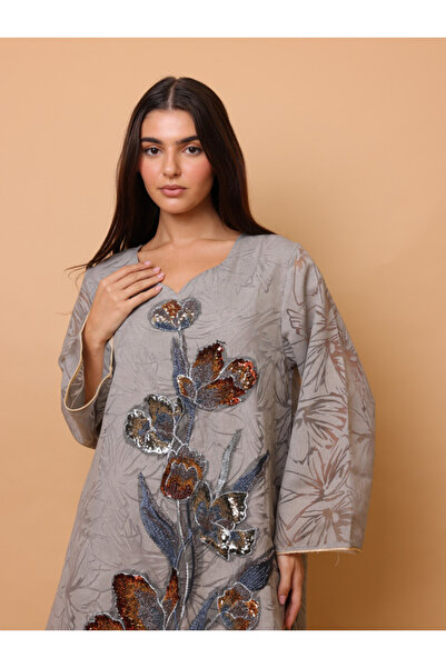 IKKXA Elegant Sequin Floral Applique Jalabiya