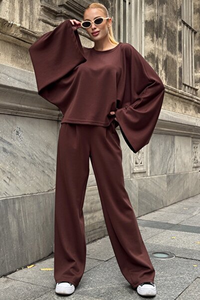 VAGGON Oversized Double Set with Wide Sleeve Detail