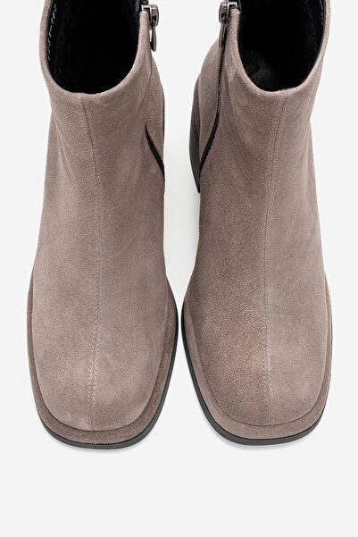 LuviShoes Γυναικείες μπότες με χοντρό τακούνι JUNAE Mink Suede από γνήσιο δέρμα