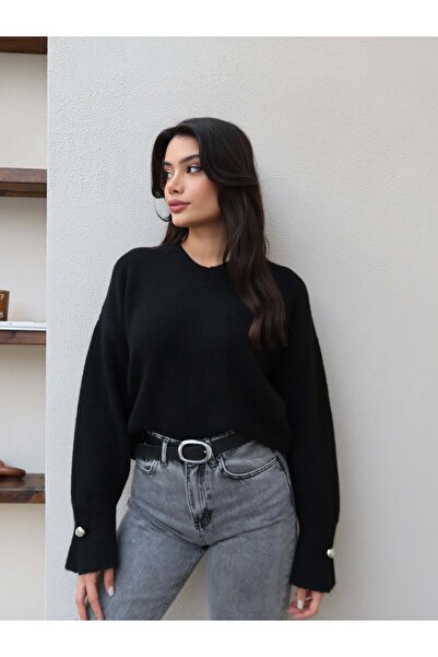 ESRAHELVACI V-Neck Sleeve Buttoned Soft Sweater